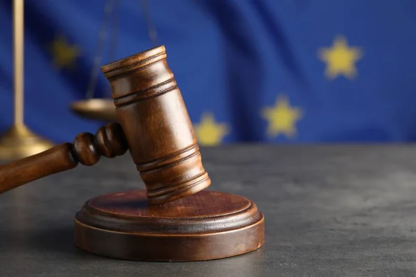 Wooden Judge Gavel Scales Justice Grey Table European Union Flag — Stockfoto