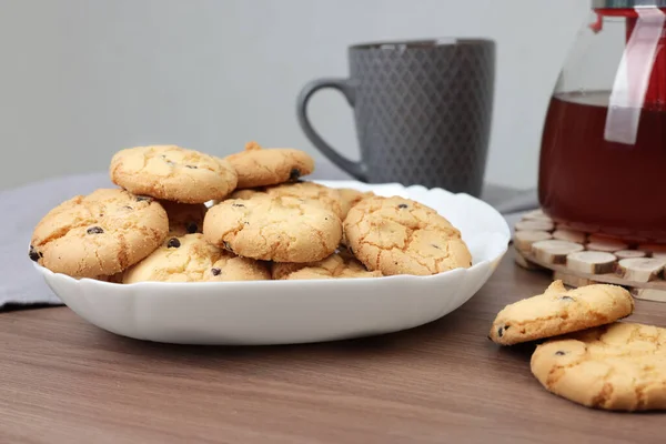 Delicious Cookies Aromatic Tea Wooden Table Closeup — Foto de Stock