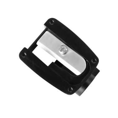 Plastik siyah kalem açacağı beyaz, üst görünümde izole edilmiş.