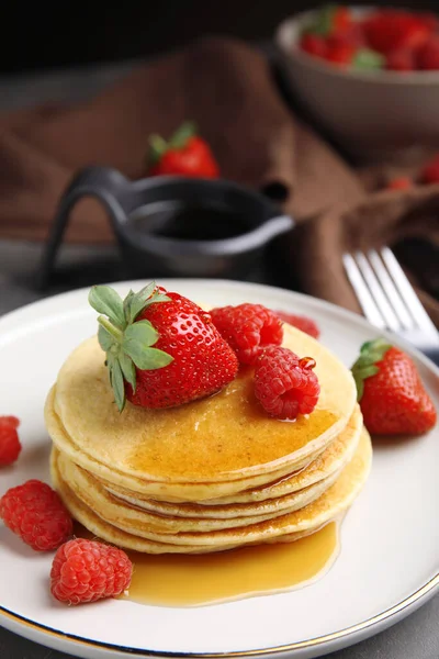 Tasty Pancakes Fresh Berries Honey Plate Closeup — Stockfoto