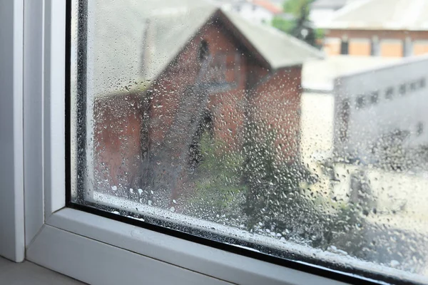 Мокрий Вікно Дощовий День Крупним Планом Вид Зсередини — стокове фото