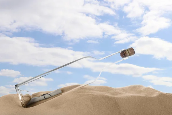 Corked Glass Bottle Rolled Paper Note Sand Sky — Stock Photo, Image