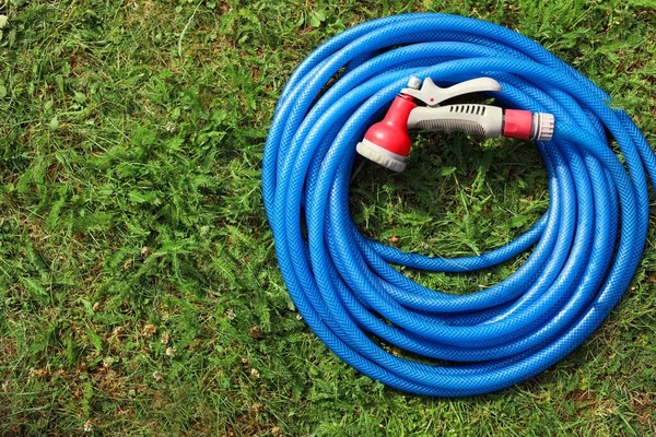 Watering Hose Sprinkler Green Grass Outdoors Top View Space Text — 스톡 사진