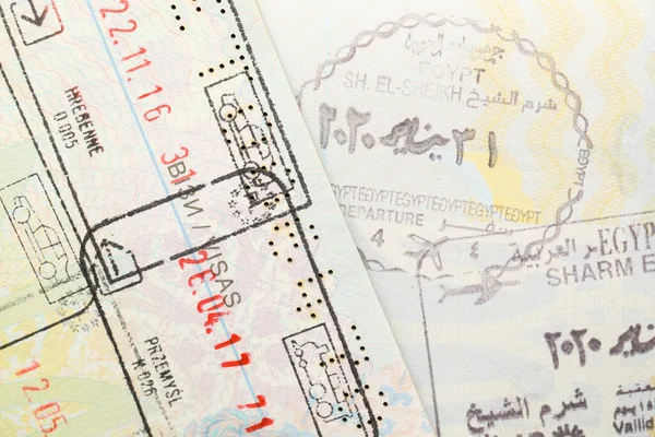 Mykolaiv Ukraine Φεβρουαριου 2022 Σελίδες Διαβατηρίων Διαφορετικές Σφραγίδες Βίζας Closeup — Φωτογραφία Αρχείου