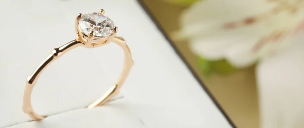 Beautiful Engagement Ring Box Blurred Background Closeup View Space Text — 스톡 사진