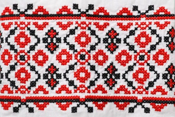 Beautiful Red Ukrainian National Embroidery White Fabric Top View — Fotografia de Stock