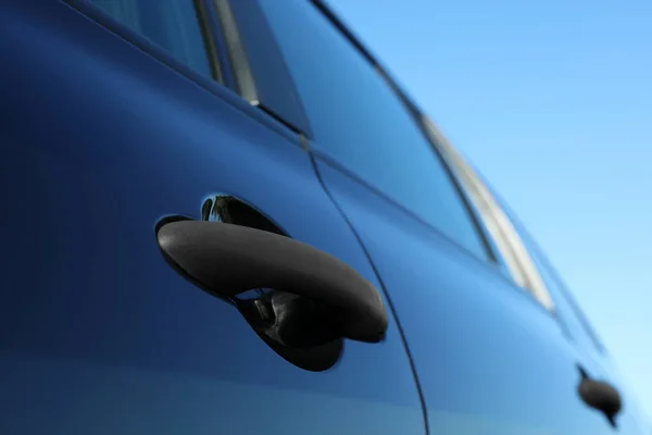 Car Door Handle Outdoors Closeup View — ストック写真