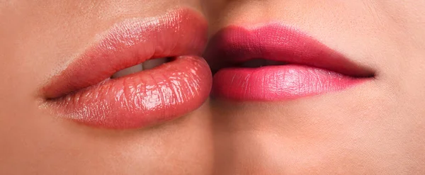 Closeup View Girls Kissing Each Other Lesbian Couple — Stock Fotó
