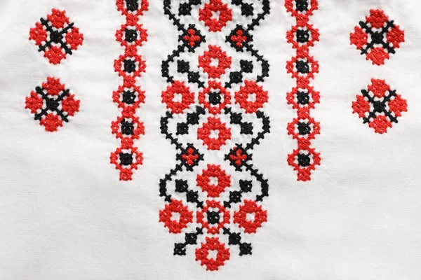Beautiful Red Ukrainian National Embroidery White Fabric Top View — Stockfoto