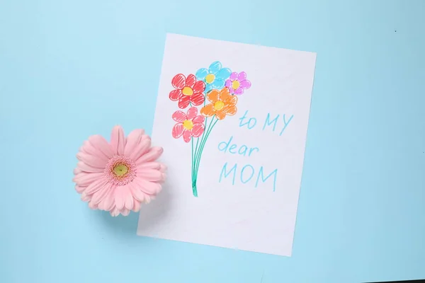 Χειροποίητη Ευχετήρια Κάρτα Για Την Ημέρα Της Μητέρας Και Λουλούδι — Φωτογραφία Αρχείου