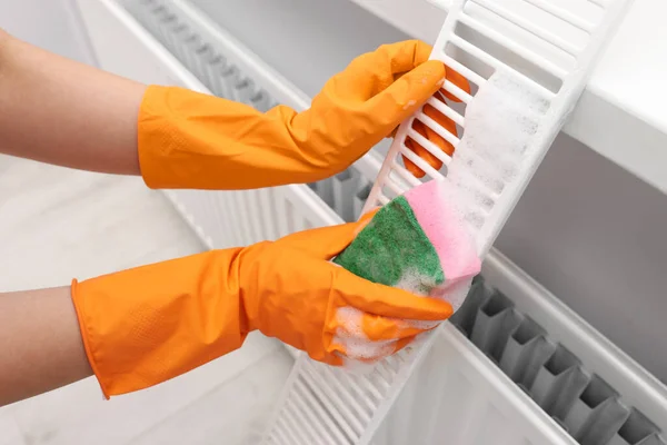 Woman Washing Radiator Grill Sponge Detergent Indoors Closeup — Fotografia de Stock