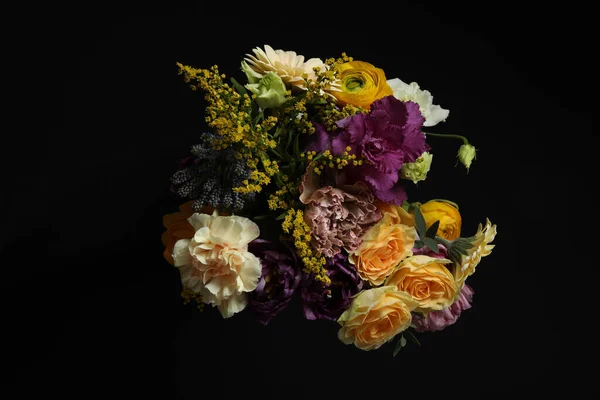 Beautiful Bouquet Fresh Flowers Dark Background — Stock Photo, Image