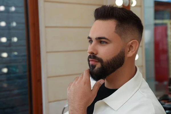 Young Man Fresh Haircut Groomed Beard Barbershop — Stock fotografie