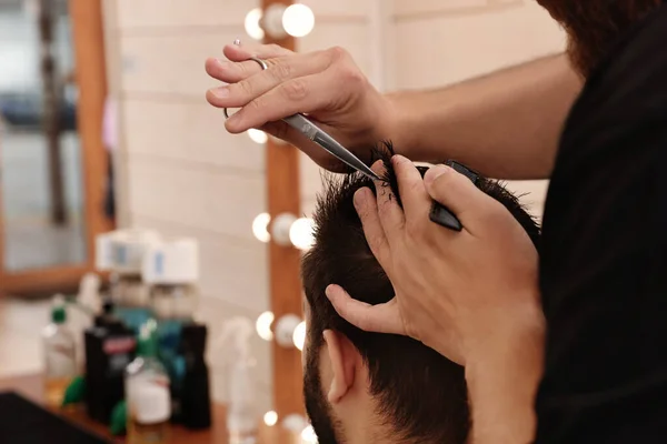 Professional Hairdresser Working Client Barbershop Closeup — Stock Photo, Image