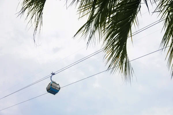 Cableway Cabin Cloudy Sky Low Angle View — Fotografia de Stock