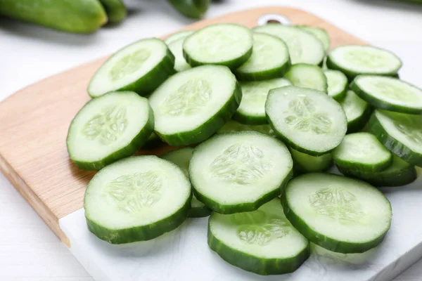 Slices Fresh Ripe Cucumber Board Closeup — Stockfoto