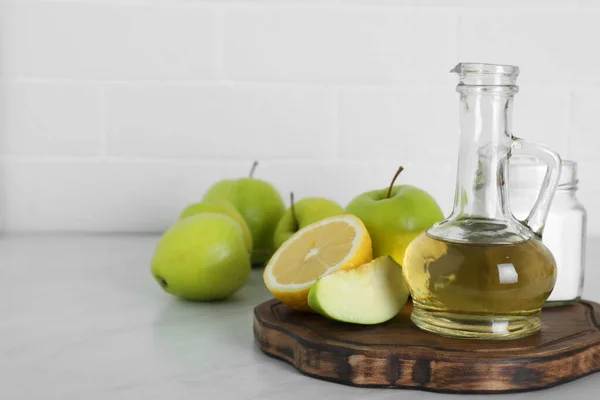 Vinegar Fresh Fruits White Marble Table Space Text Eco Friendly — Stok Foto