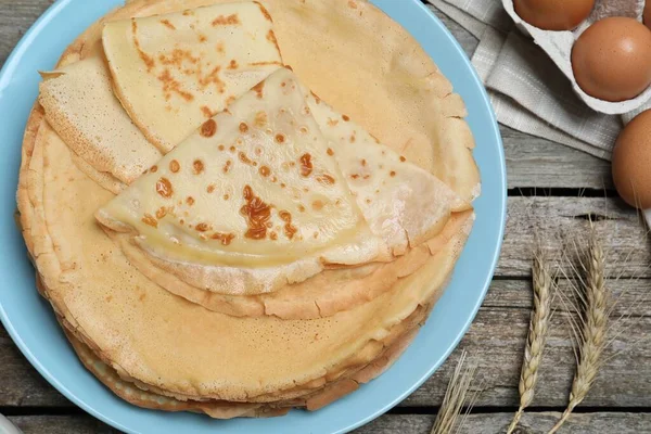 Lahodné Palačinky Ingredience Dřevěném Stole Plochý Ležel — Stock fotografie