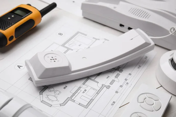 Handset Intercom Building Plan Remote Control Walkie Talkie White Wooden — Stockfoto