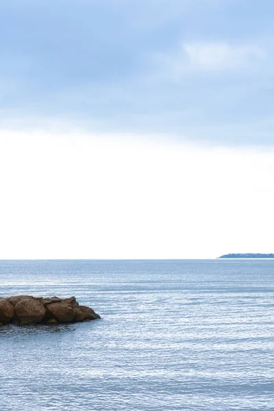 Прекрасний Вид Море Камінням — стокове фото