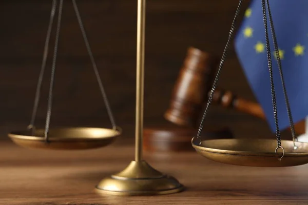 Scales Justice Judge Gavel European Union Flag Wooden Table Closeup — Foto Stock