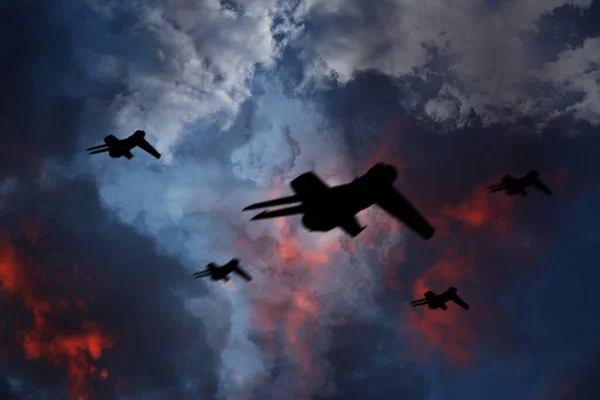 Silhouettes Jet Fighters Cloudy Sky Night — Fotografia de Stock