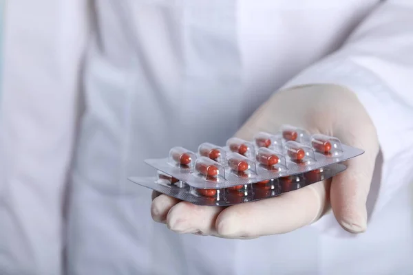 Doctor Holding Red Pills Closeup Space Text Anemia Treatment — Foto de Stock