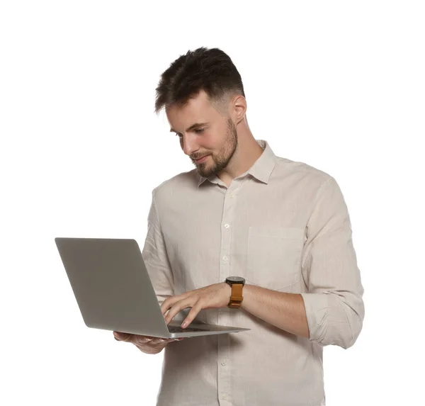 Knappe Man Aan Het Werk Met Laptop Witte Achtergrond — Stockfoto