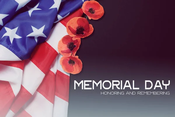 Memorial Day Honoring Remembering American Flag Red Poppy Flowers Color — 스톡 사진