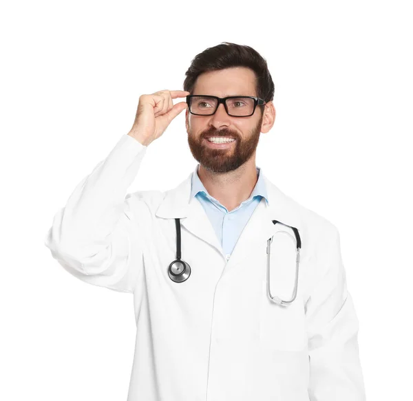 Portrét Lékaře Stetoskopem Bílém Pozadí — Stock fotografie