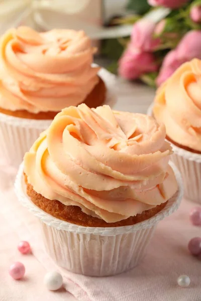 Tasty Cupcake Cream Table Closeup View — Foto de Stock