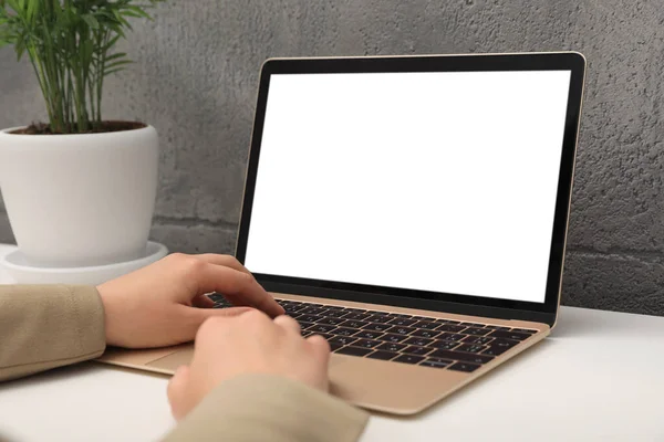 Woman Working Laptop White Table Closeup Mockup Design — Stock Photo, Image