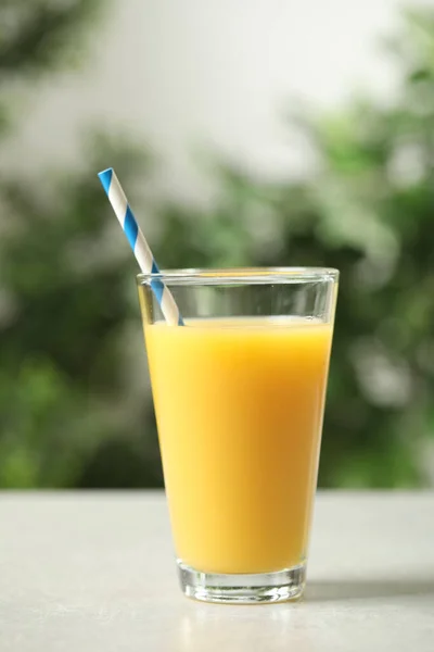 Glass Orange Juice Light Table — Stock Photo, Image