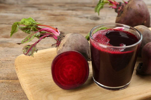 Jugo Remolacha Recién Hecho Mesa Madera — Foto de Stock