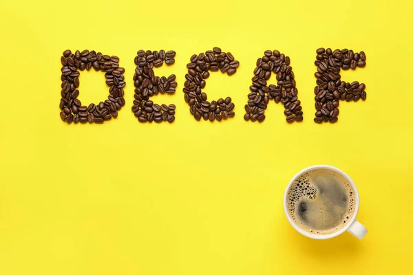 Word Decaf Made Coffee Beans Cup Hot Drink Yellow Background — Stockfoto