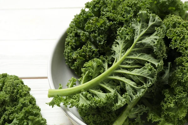 Fresh Kale Leaves White Table Closeup — Stockfoto