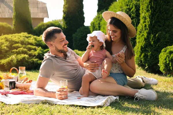 Happy Family Having Picnic Garden Sunny Day — Photo