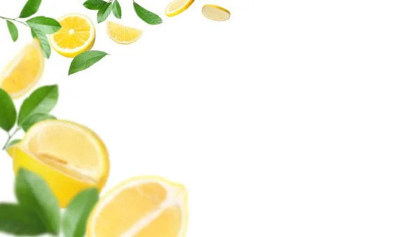 Свіжі Стиглі Лимони Зелене Листя Падають Білому Тлі Дизайн Прапора — стокове фото