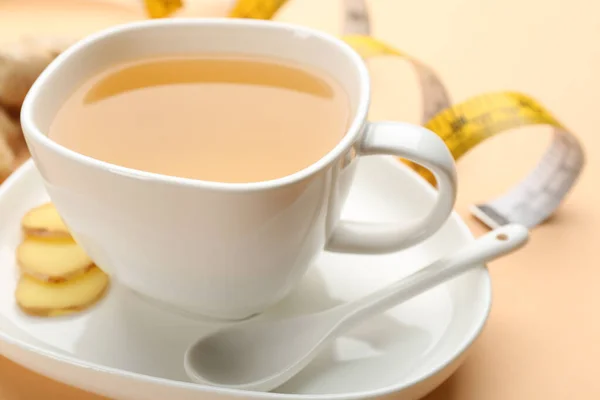 Cup Diet Herbal Tea Sliced Ginger Orange Background Closeup — Stok fotoğraf