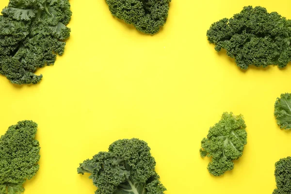 Fresh Kale Leaves Yellow Background Flat Lay Space Text — Foto de Stock