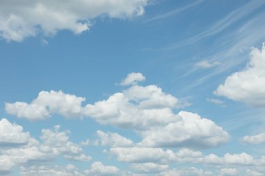Picturesque view of beautiful sky with fluffy clouds