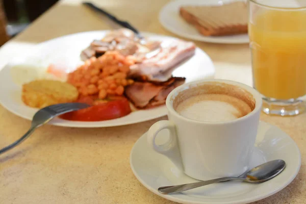 Cup Coffee Delicious Breakfast Served Beige Table — Stock Photo, Image