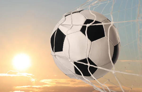 Soccer Ball Net Sky Sunset — Fotografia de Stock