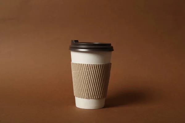 Takeaway Paper Coffee Cup Cardboard Sleeve Brown Background — Stockfoto