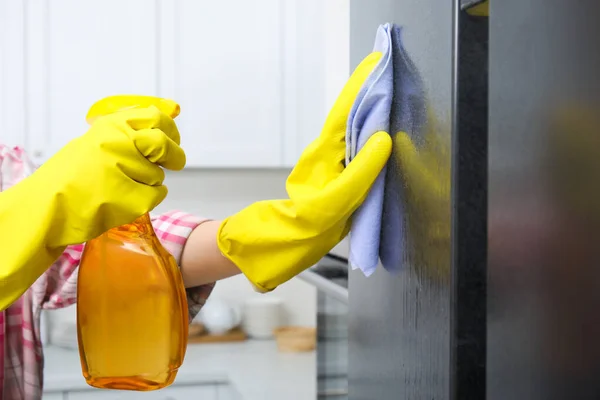 Woman Cleaning Fridge Rag Detergent Indoors Closeup — Stok Foto