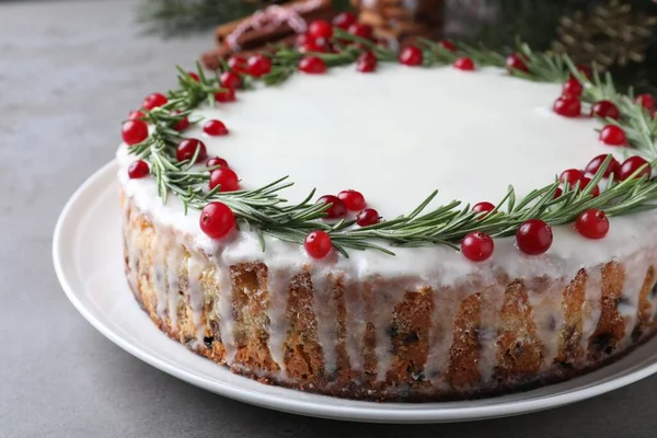 Traditional Christmas Cake Decorated Rosemary Cranberries Light Grey Table Closeup — Foto de Stock
