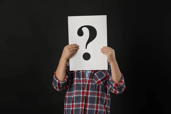 Child Holding Sheet Paper Question Mark Black Background — Stock fotografie