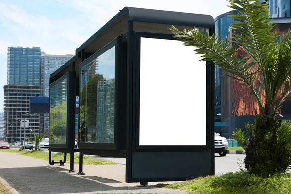 Modern Public Transport Stop City Street — Stockfoto