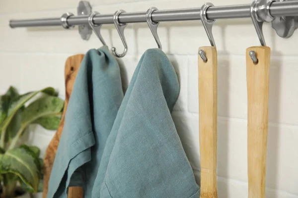 Clean Towels Utensils Hanging Rack Kitchen — Foto de Stock