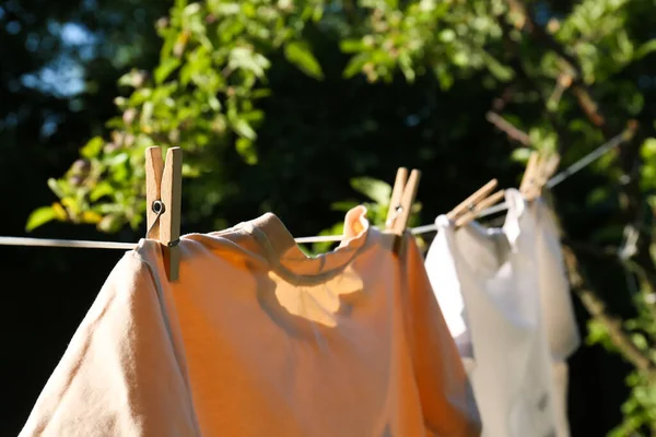 Washing Line Clean Laundry Clothespins Outdoors Closeup — Foto de Stock